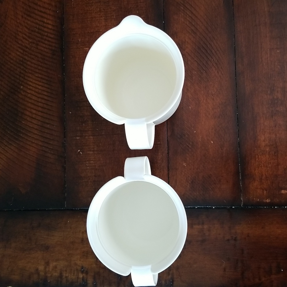 Tupperware Cream And Sugar Set 10 Oz Vintage 80s - Picture 4 of 6